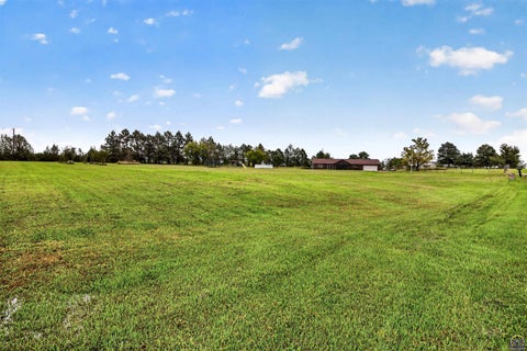 Tiny photo for 17208 Bowser Dr, Hoyt, KS 66440 (MLS # 246820)