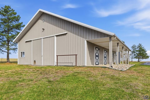 Tiny photo for 10047 SW 101st St, Auburn, KS 66402 (MLS # 243549)