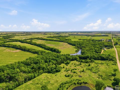 Tiny photo for 5400 W 165th Street, Burlingame, KS 66413 (MLS # 244415)