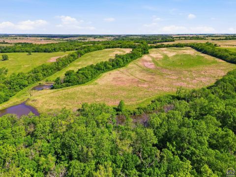 Tiny photo for 5400 W 165th Street, Burlingame, KS 66413 (MLS # 244415)