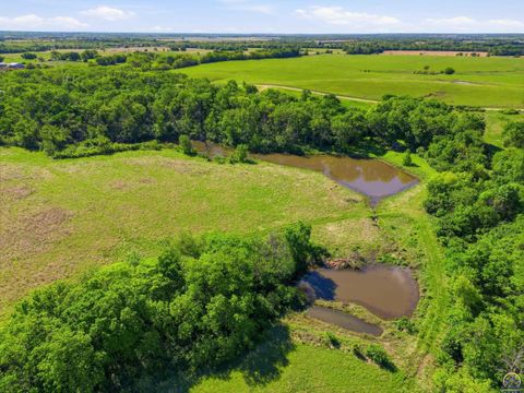 Tiny photo for 5400 W 165th Street, Burlingame, KS 66413 (MLS # 244415)