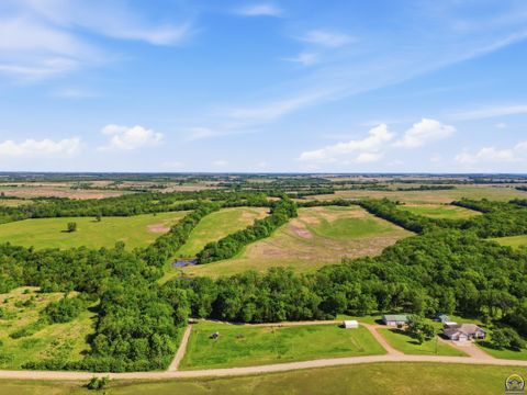 Tiny photo for 5400 W 165th Street, Burlingame, KS 66413 (MLS # 244415)