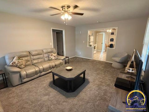 Tiny photo for 715 Market St, Osage City, KS 66523 (MLS # 246769)