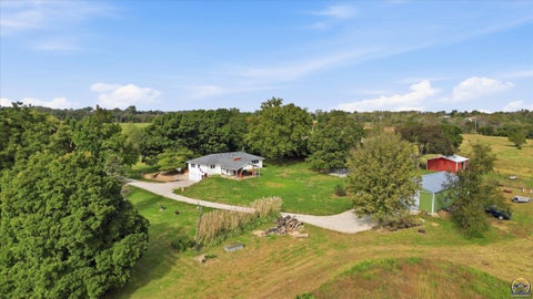 Tiny photo for 7948 NE Indian Creek Rd, Topeka, KS 66617 (MLS # 247139)
