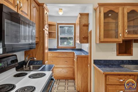 Tiny photo for 1106 Kansas St, Leavenworth, KS 66048 (MLS # 245639)