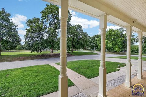 Tiny photo for 1106 Kansas St, Leavenworth, KS 66048 (MLS # 245639)