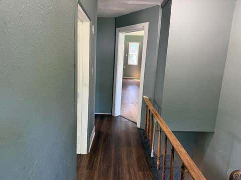 Tiny photo for 1105 SW Western Ave, Topeka, KS 66604 (MLS # 245093)