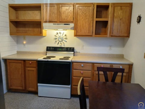 Tiny photo for 21449 S Sail A Way Dr, Overbrook, KS 66524 (MLS # 246416)