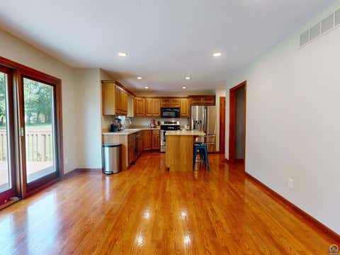 Tiny photo for 3404 SE 39th Ter, Topeka, KS 66609 (MLS # 245190)