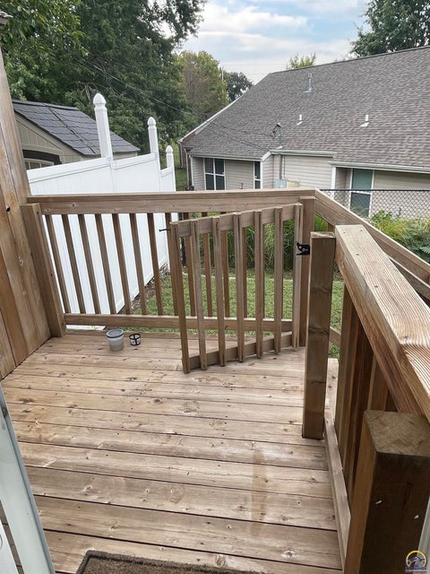 Tiny photo for 3609 SW 36th St, Topeka, KS 66614 (MLS # 246815)