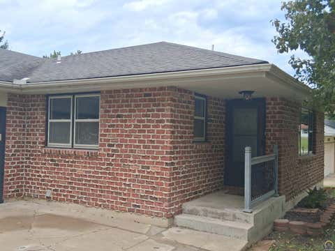 Tiny photo for 3713 SE Long St, Topeka, KS 66609 (MLS # 245810)