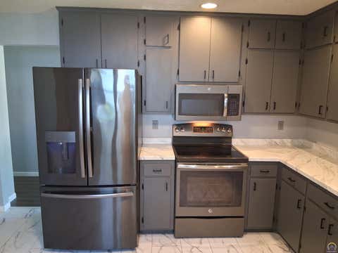 Tiny photo for 3713 SE Long St, Topeka, KS 66609 (MLS # 245810)