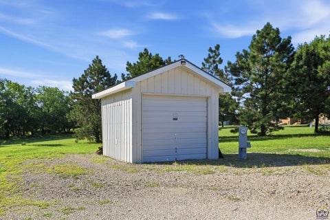 Tiny photo for 16345 Shadow Cir, Wamego, KS 66547 (MLS # 245049)