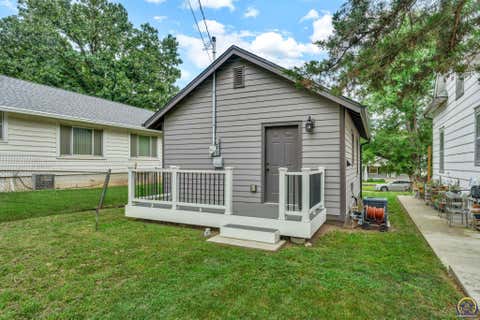 Tiny photo for 1135 SW Woodward Ave, Topeka, KS 66604 (MLS # 246108)