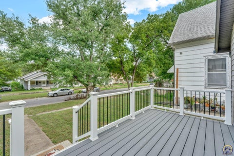 Tiny photo for 1135 SW Woodward Ave, Topeka, KS 66604 (MLS # 246108)