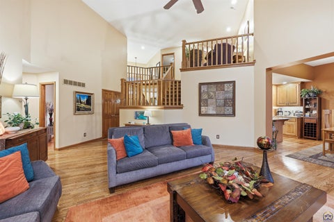 Tiny photo for 4135 SW Indian Hills Rd, Topeka, KS 66610 (MLS # 247134)