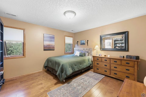 Tiny photo for 4135 SW Indian Hills Rd, Topeka, KS 66610 (MLS # 247134)