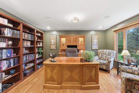 Tiny photo for 4135 SW Indian Hills Rd, Topeka, KS 66610 (MLS # 247134)