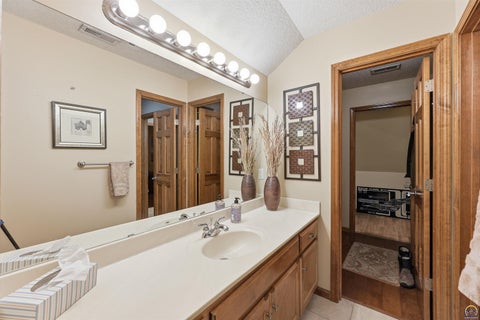 Tiny photo for 4135 SW Indian Hills Rd, Topeka, KS 66610 (MLS # 247134)