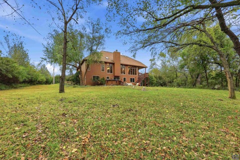 Tiny photo for 4135 SW Indian Hills Rd, Topeka, KS 66610 (MLS # 247134)