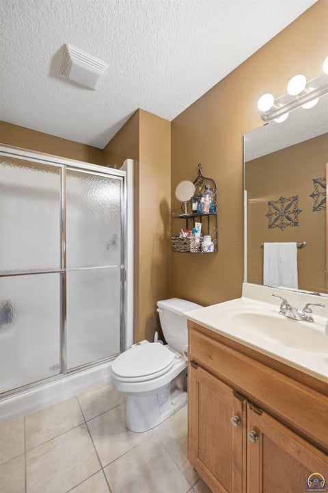 Tiny photo for 4135 SW Indian Hills Rd, Topeka, KS 66610 (MLS # 247134)
