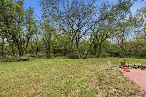 Tiny photo for 4135 SW Indian Hills Rd, Topeka, KS 66610 (MLS # 247134)