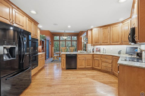Tiny photo for 4135 SW Indian Hills Rd, Topeka, KS 66610 (MLS # 247134)