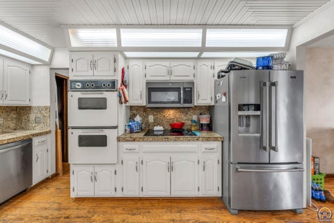 Tiny photo for 2715 SE Downing Rd, Topeka, KS 66605 (MLS # 245349)