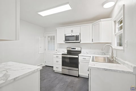 Tiny photo for 6790 Flush Rd, St George, KS 66535 (MLS # 245345)