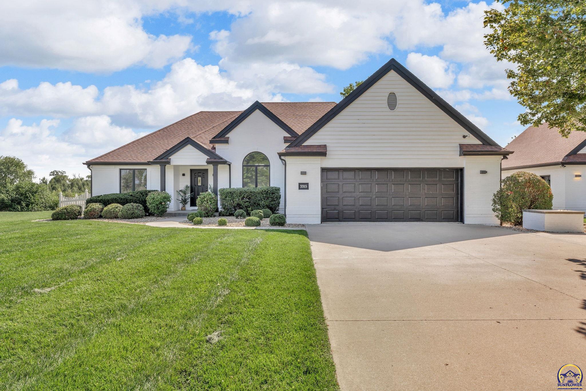 Topeka, Kansas 66618, United States, 4 Bedrooms Bedrooms, ,3 BathroomsBathrooms,Residential,Active,214155