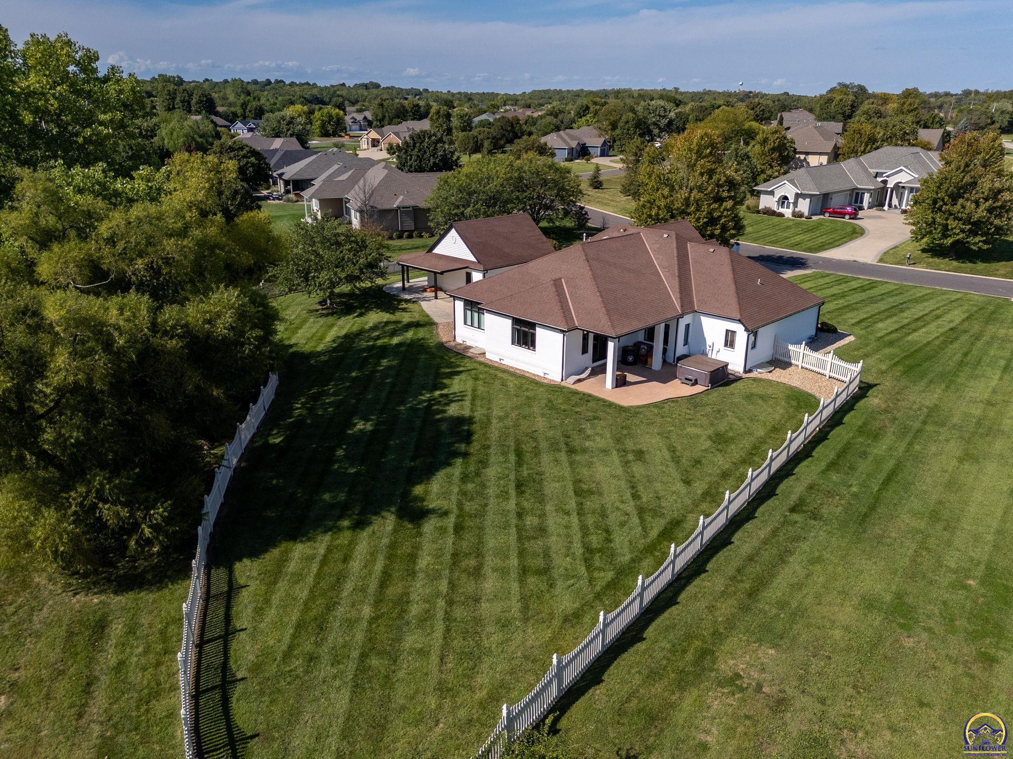 Topeka, Kansas 66618, United States, 4 Bedrooms Bedrooms, ,3 BathroomsBathrooms,Residential,Active,214155