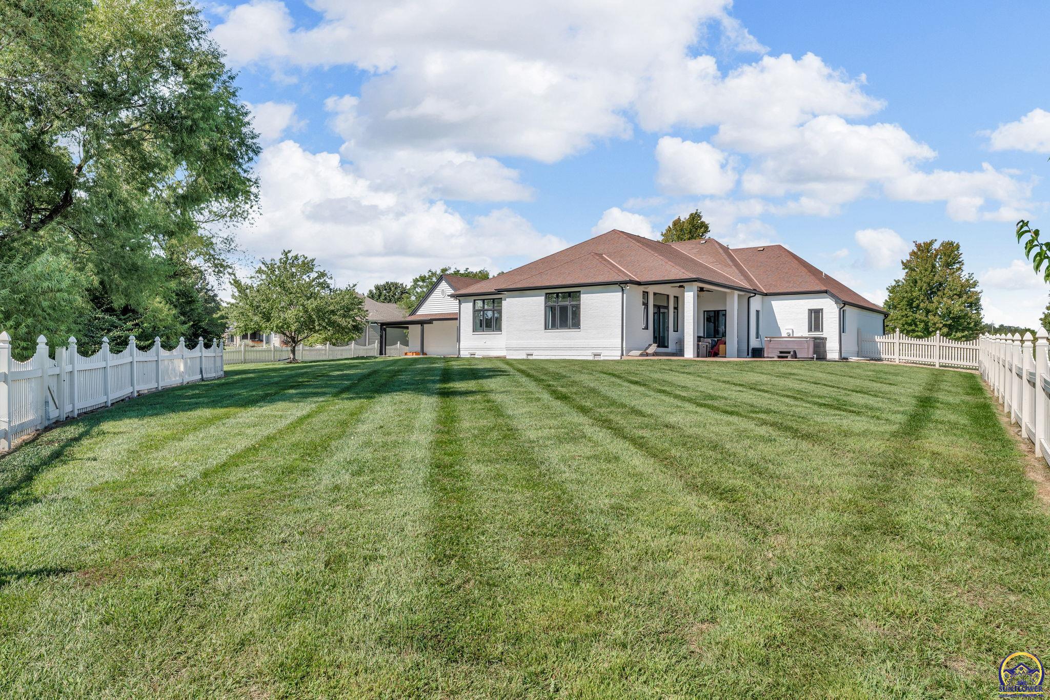 Topeka, Kansas 66618, United States, 4 Bedrooms Bedrooms, ,3 BathroomsBathrooms,Residential,Active,214155