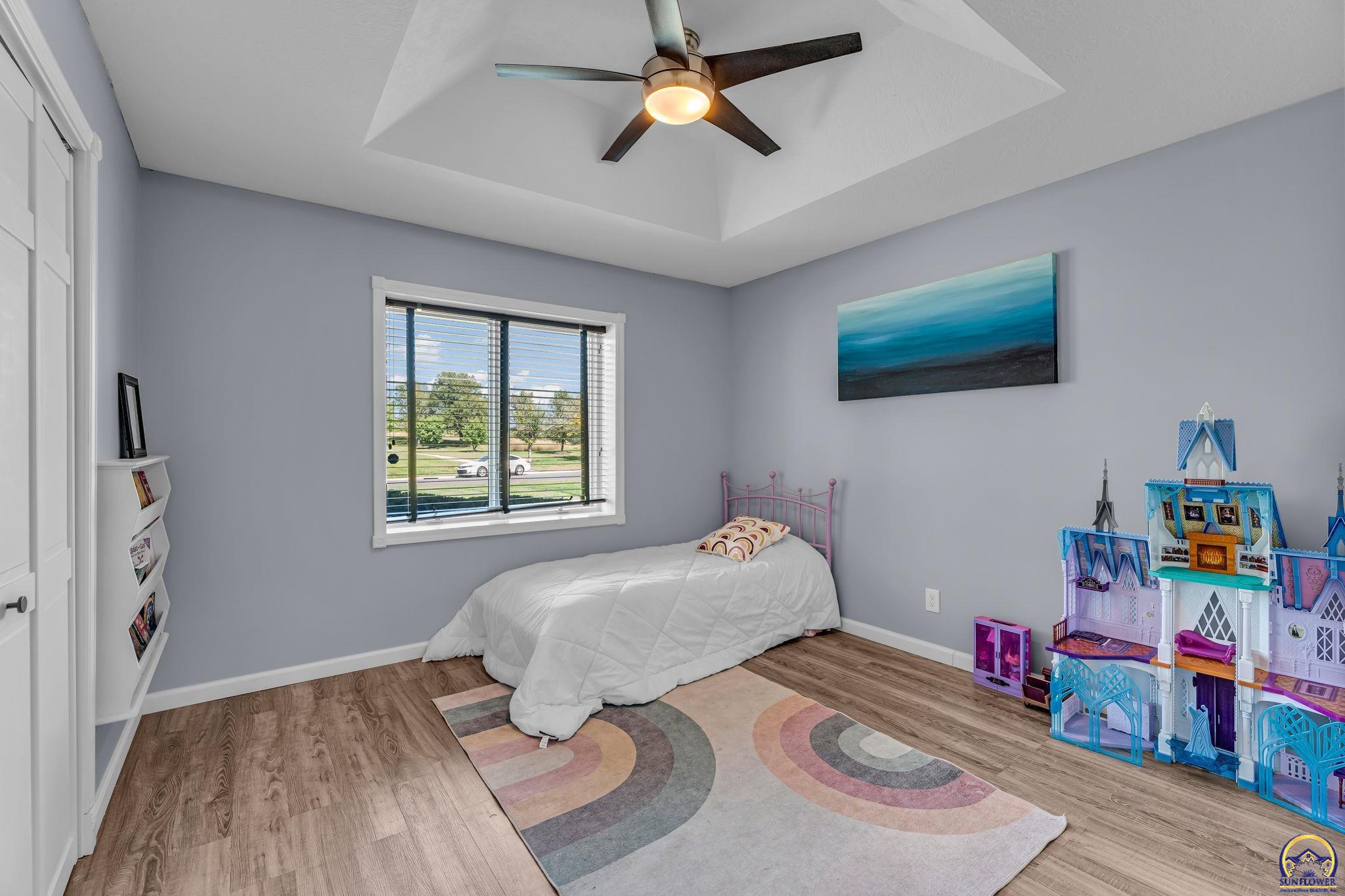 Topeka, Kansas 66618, United States, 4 Bedrooms Bedrooms, ,3 BathroomsBathrooms,Residential,Active,214155