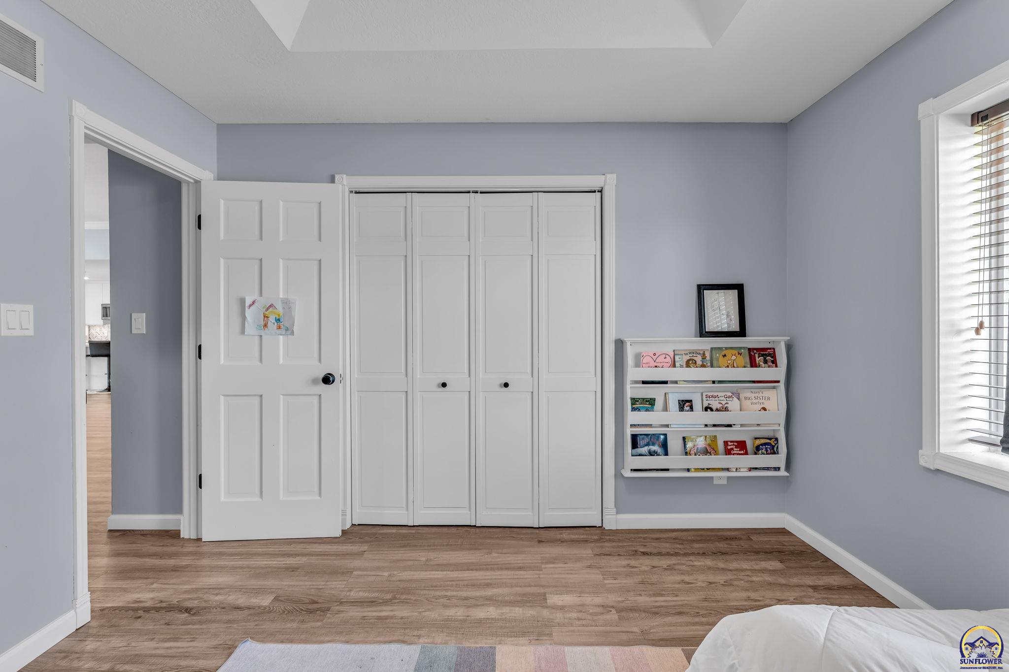 Topeka, Kansas 66618, United States, 4 Bedrooms Bedrooms, ,3 BathroomsBathrooms,Residential,Active,214155