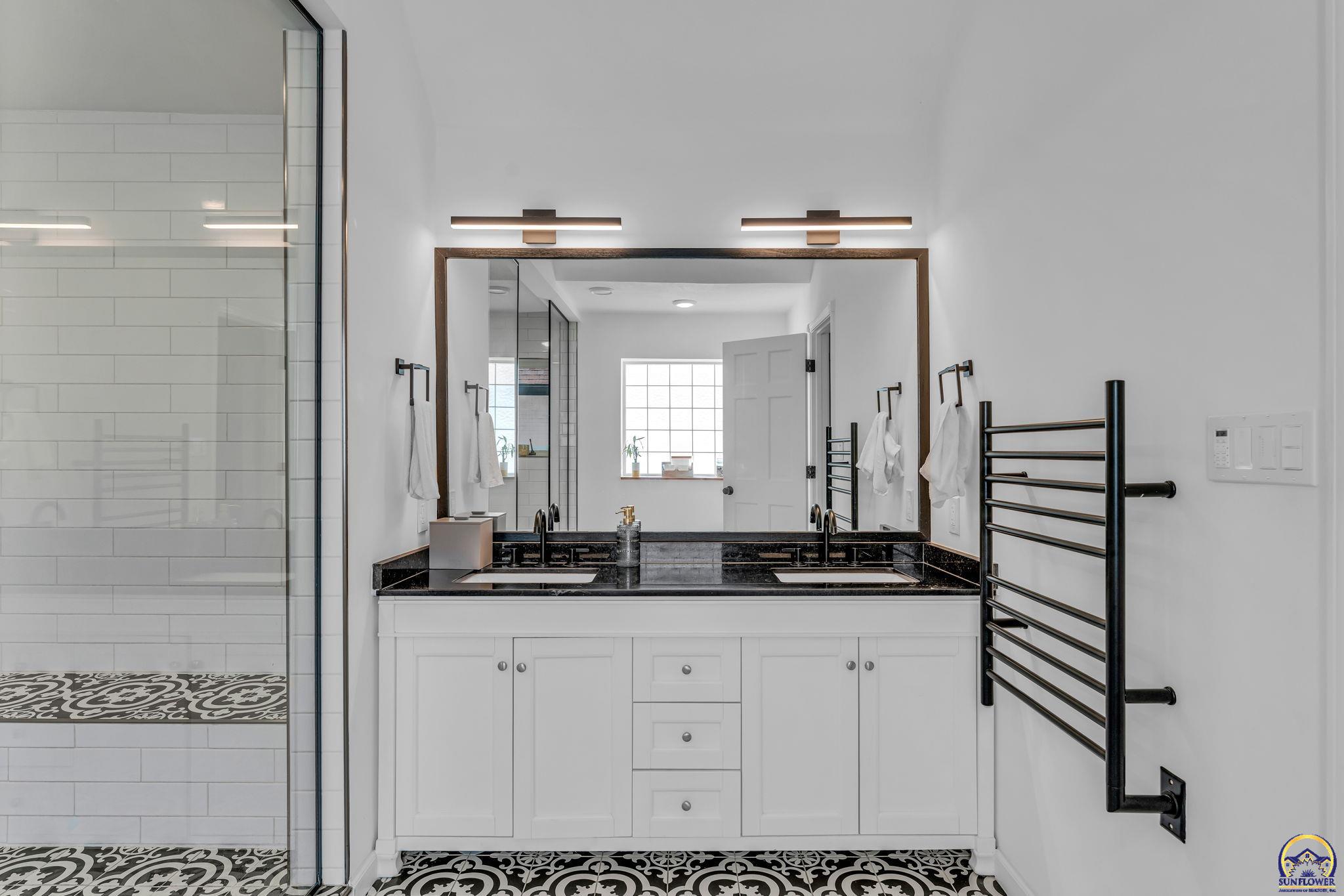 Topeka, Kansas 66618, United States, 4 Bedrooms Bedrooms, ,3 BathroomsBathrooms,Residential,Active,214155