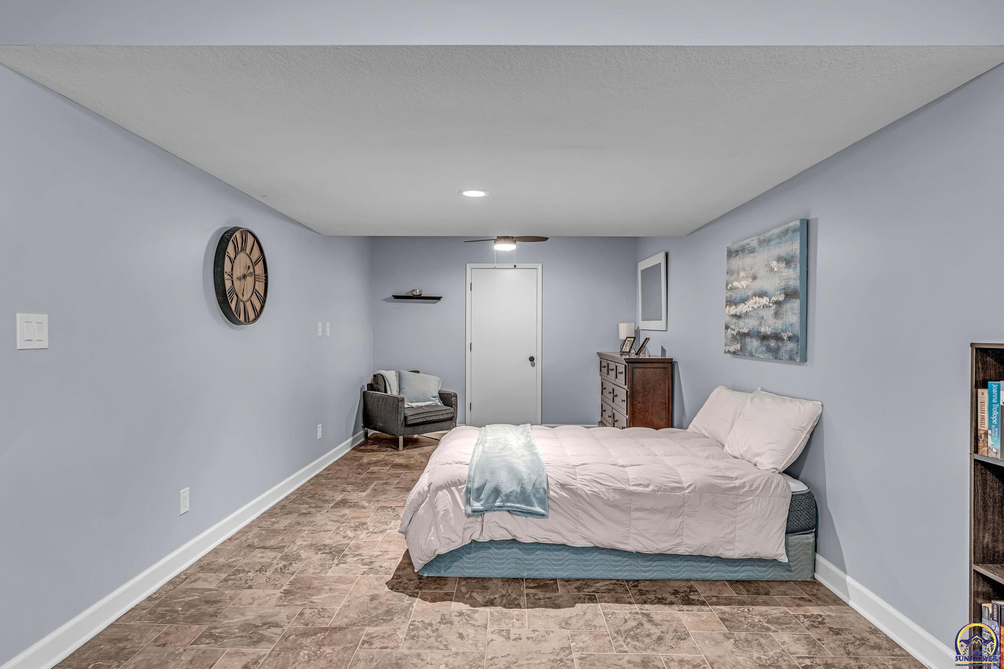 Topeka, Kansas 66618, United States, 4 Bedrooms Bedrooms, ,3 BathroomsBathrooms,Residential,Active,214155