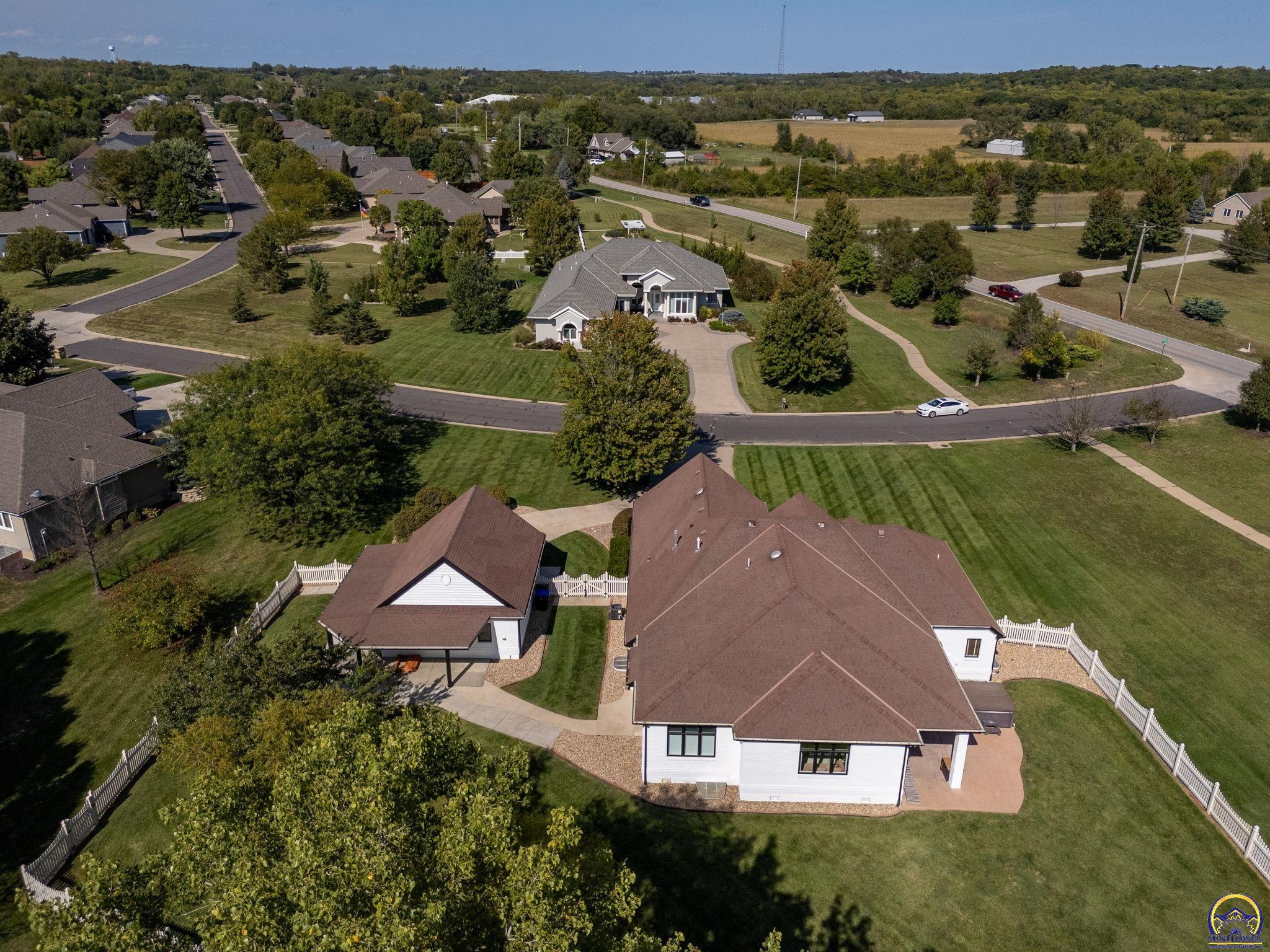 Topeka, Kansas 66618, United States, 4 Bedrooms Bedrooms, ,3 BathroomsBathrooms,Residential,Active,214155