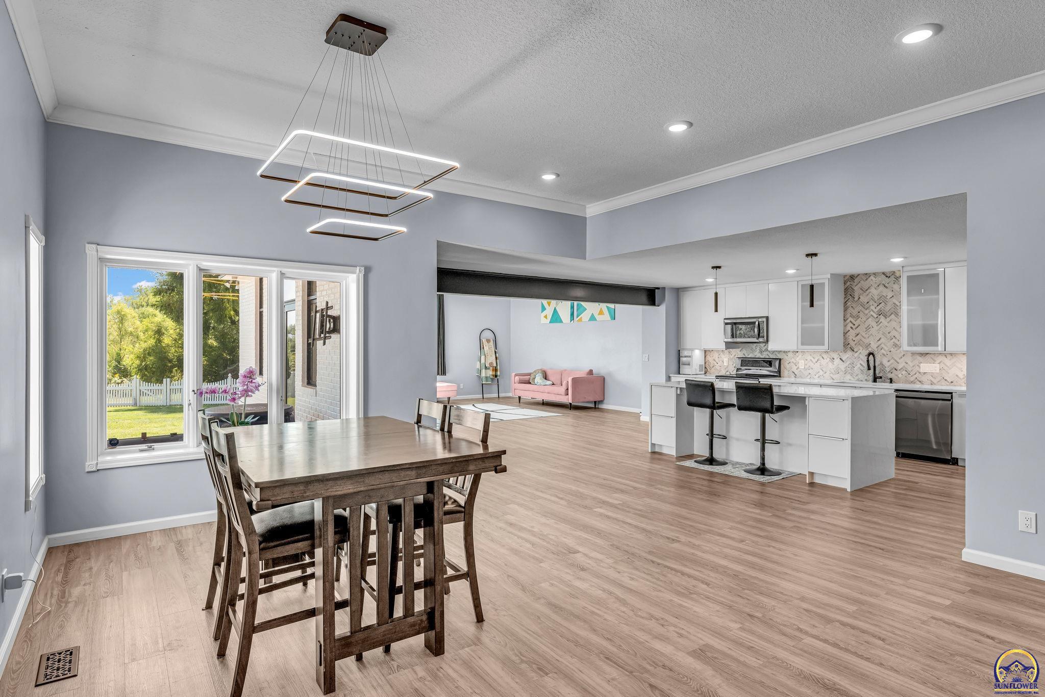 Topeka, Kansas 66618, United States, 4 Bedrooms Bedrooms, ,3 BathroomsBathrooms,Residential,Active,214155