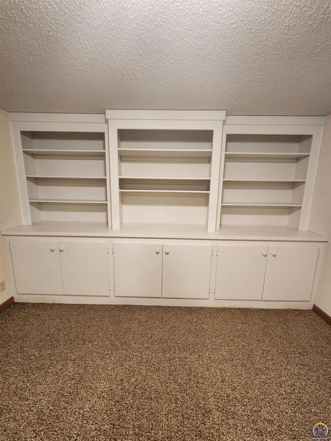 Tiny photo for 2008 Meadowlark Ln, Emporia, KS 66801 (MLS # 245484)