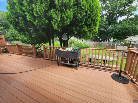 Tiny photo for 2008 Meadowlark Ln, Emporia, KS 66801 (MLS # 245484)