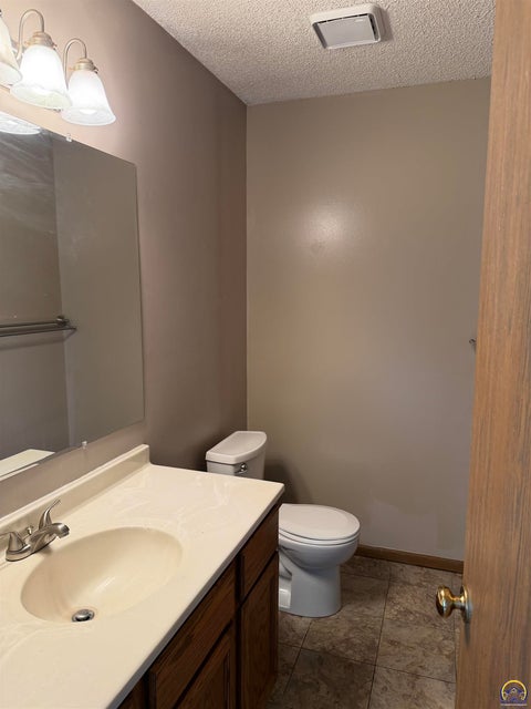 Tiny photo for 2514 SW Maxfield Rd, Topeka, KS 66614 (MLS # 244885)