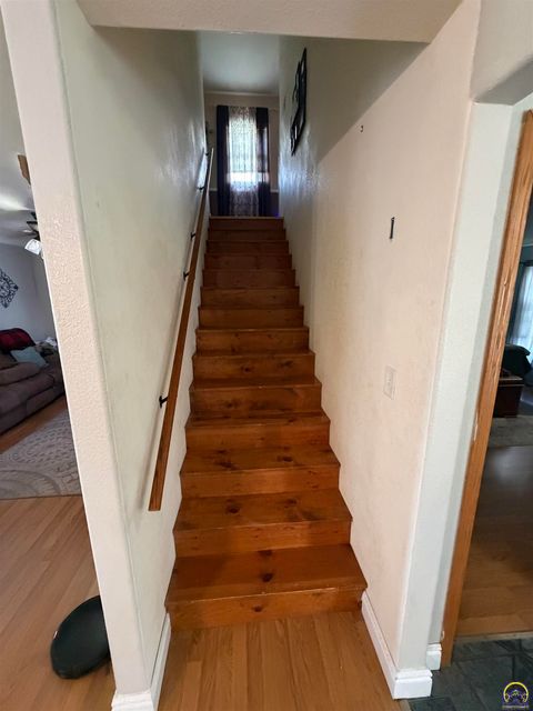 Tiny photo for 114 S Walnut St, Neosho Rapids, KS 66864 (MLS # 244883)