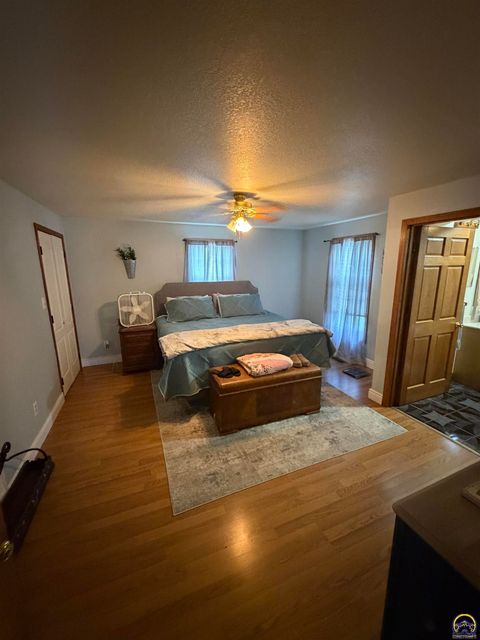 Tiny photo for 114 S Walnut St, Neosho Rapids, KS 66864 (MLS # 244883)