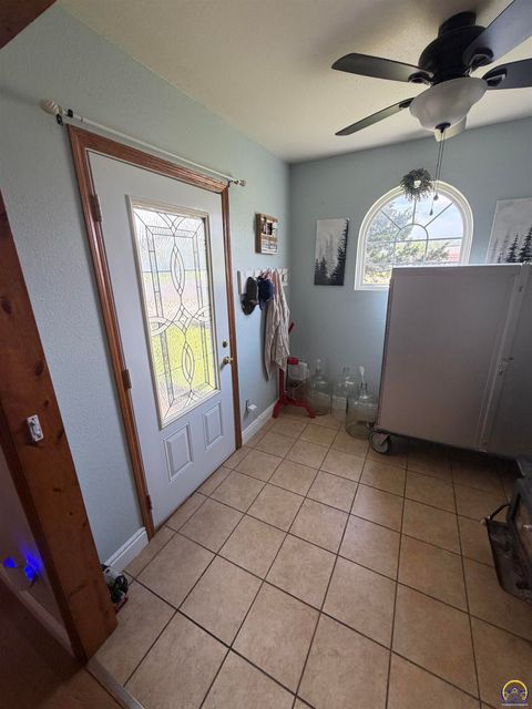 Tiny photo for 114 S Walnut St, Neosho Rapids, KS 66864 (MLS # 244883)