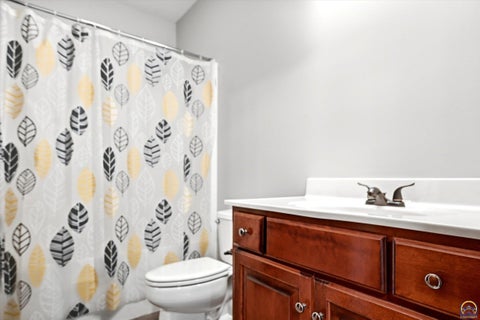 Tiny photo for 4226 SW Clarion Lakes Dr, Topeka, KS 66610 (MLS # 245784)