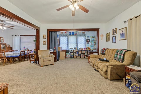 Tiny photo for 402 Bertrand AVE, St. Marys, KS 66536 (MLS # 246940)