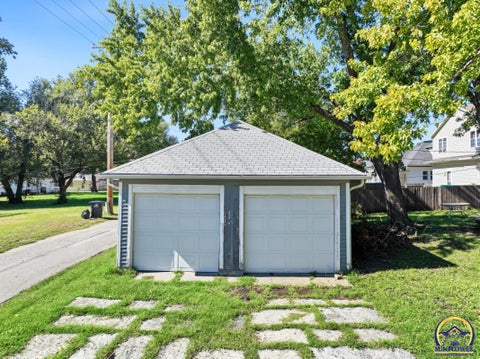 Tiny photo for 402 Bertrand AVE, St. Marys, KS 66536 (MLS # 246940)
