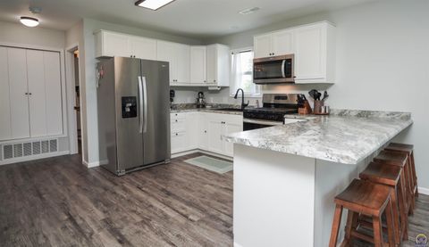Tiny photo for 438 Searle St, Whiting, KS 66552 (MLS # 244910)