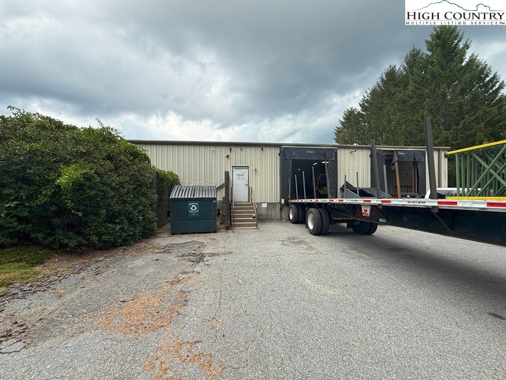 374 Industrial Park Drive