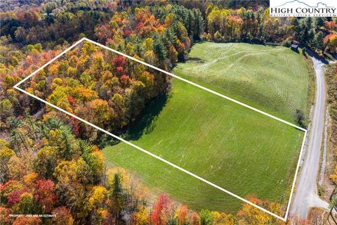 Photo of Lot 24 Hattie Hill Road, Vilas, NC 28692 (MLS # 258772)